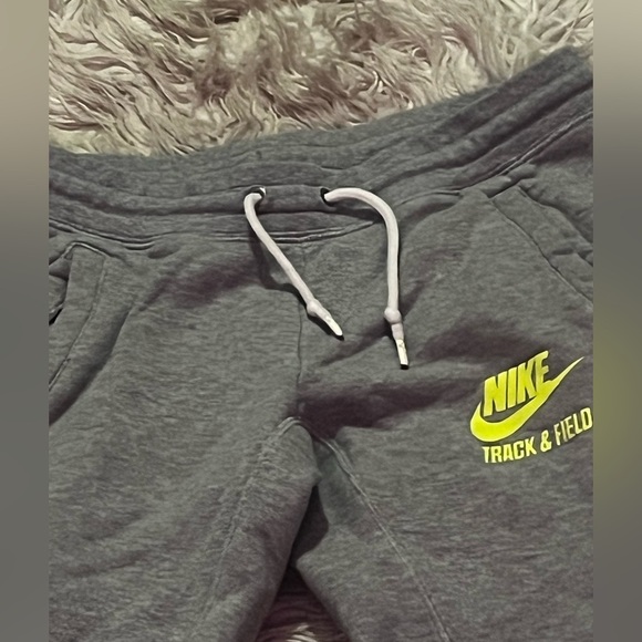 NIKE Track & Field Training Joggers Drawstring TECH FLEECE GREY Sz S Women - Picture 5 of 7